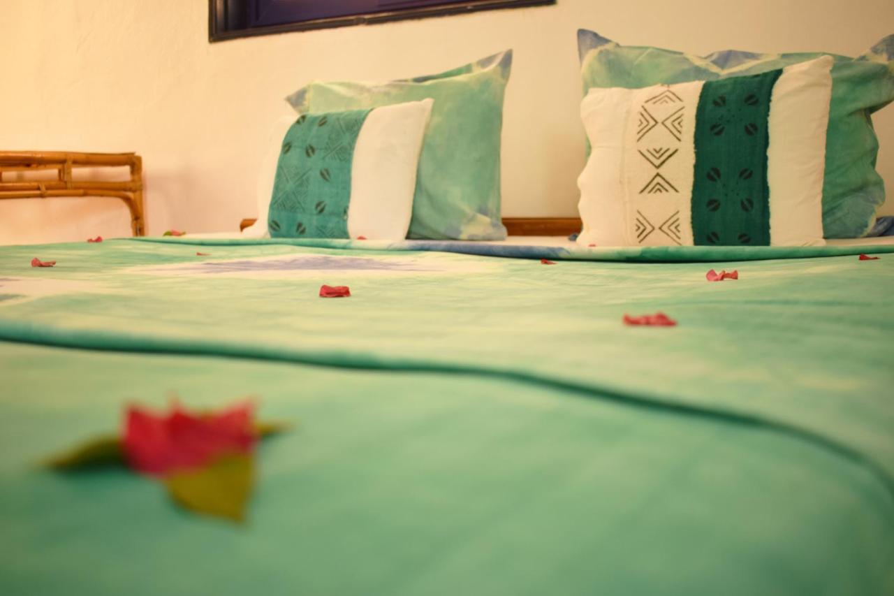 Hotel Mimosa Airport ตูบับเดียเลา ภายนอก รูปภาพ